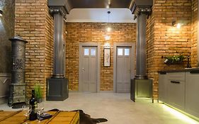 Viktoria Luxury Apartment